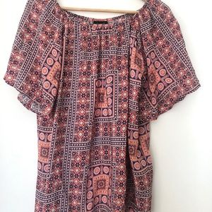 Tolani women’s top